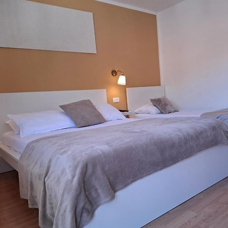 Sablic Appartement Marina Buitenkant foto